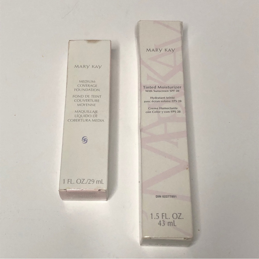 Mary Kay medium coverage foundation and tinted moisturizer in Ivory